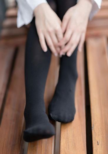 美女把胸全部露出_DVD高清完整版