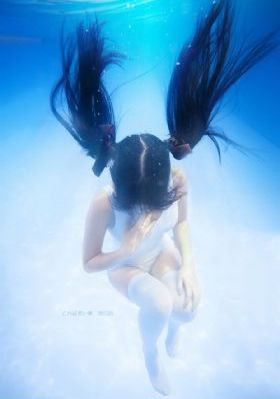 绝望写手第一季_1080天堂在线
