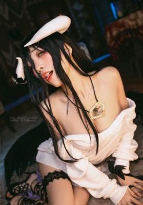 绝美剑仙张开玉腿呻吟小说_1080手机免费观看完整